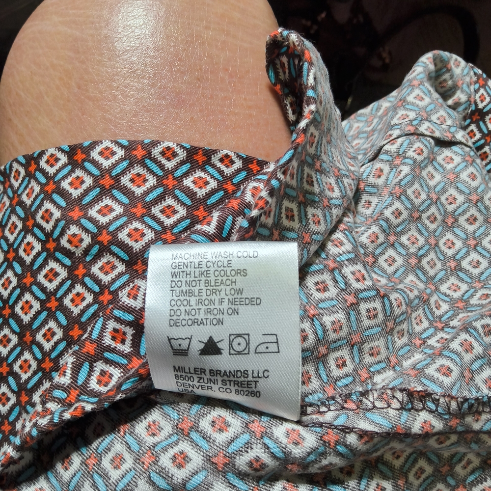 Cinch Multicolor Geometric Button-Up Shirt - Picture 11 of 11